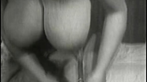 Stunning bayek wis jinis nalika wong film dheweke